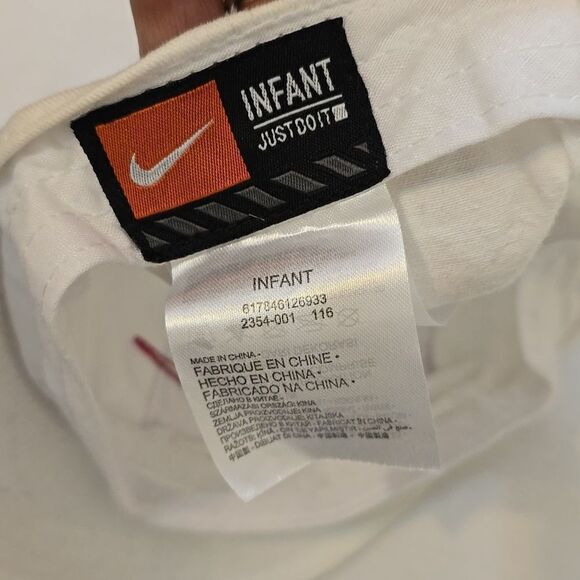 COPY - Nike White and Pink Logo Baseball Hat For infants - Picture 2 of 3